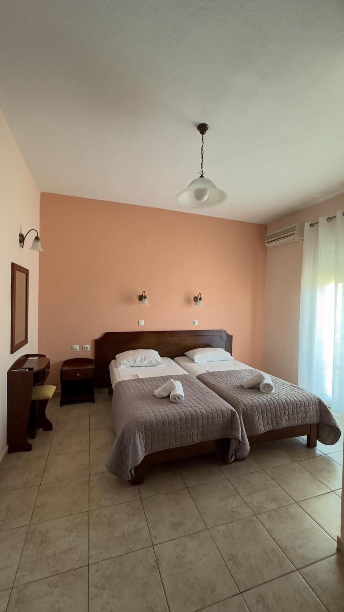 Tsipos Rooms Stavros  Buitenkant foto